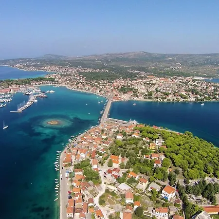 By The Sea - 4313 Apartment Rogoznica (Sibenik-Knin)