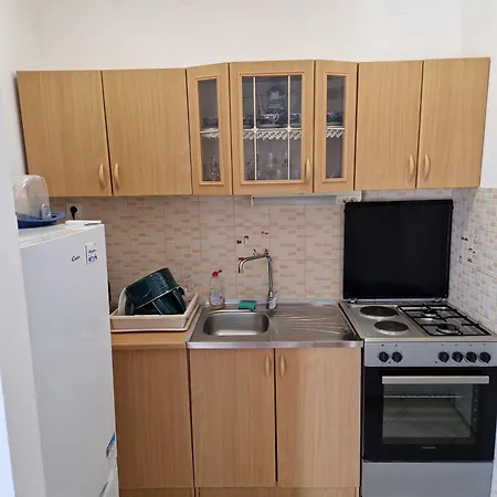 Apartamento By The Sea - 4313 Rogoznica (Sibenik-Knin)