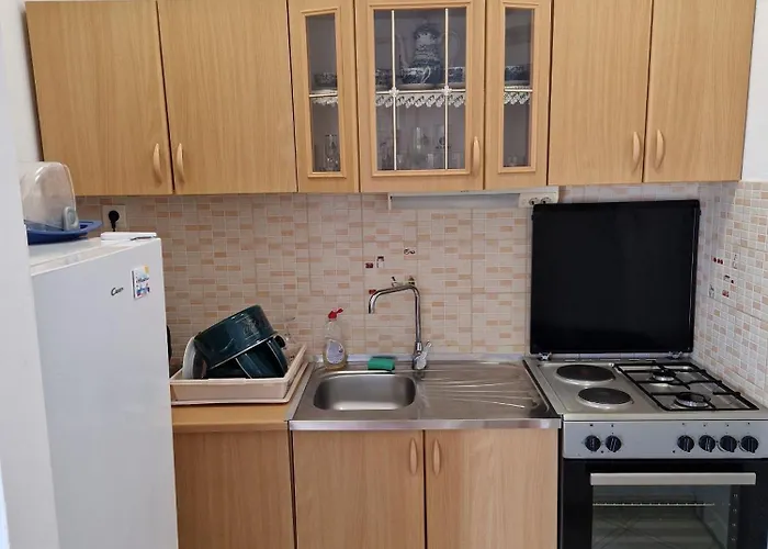 Apartamento By The Sea - 4313 Rogoznica (Sibenik-Knin)